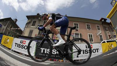 Dan Martin slips to tenth in the Tour de France