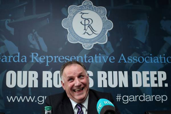 Garda association leaders to face pressure over scathing report