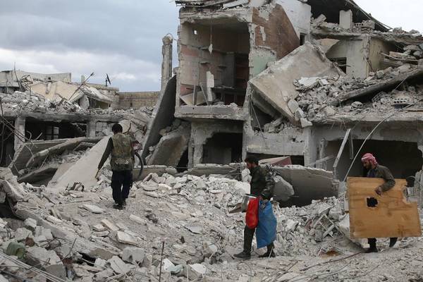 ‘At least 32 killed’ in air strikes in eastern Ghouta