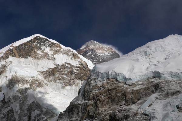 Everest: Bodies of four climbers found in tents as death toll spikes