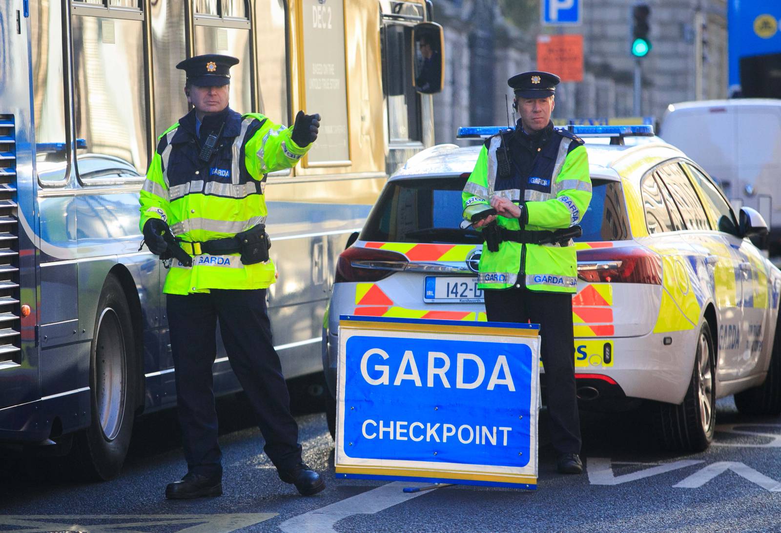 01/12/2016 A Garda checkpoint on Kildare Street, Dublin. Photo: Gareth Chaney Collins
