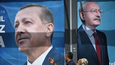 Turkey’s election rivals vie for swing city in Erdoğan’s toughest race