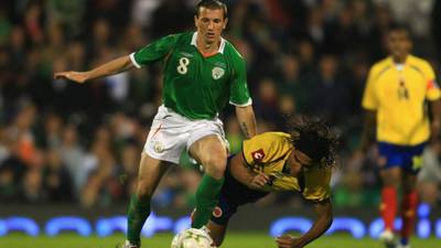 Tributes paid to former Ireland midfielder Liam Miller