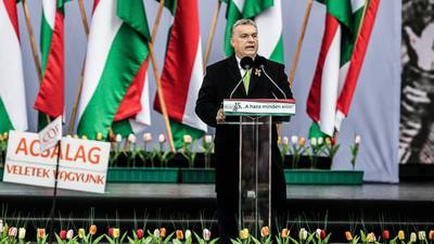 Orban urges Hungary to vote against migrants and liberal foreign elite