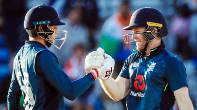 Joe Root and Eoin Morgan clinch decider for England