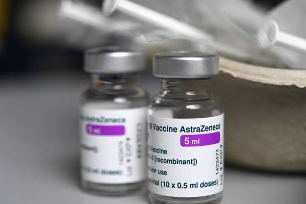 Trial set to start of AstraZeneca Covid vaccine as nasal spray