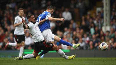 Everton take advantage as Fulham  miss their chance