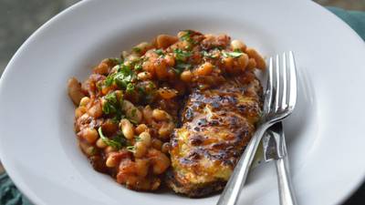 Baked beans with rarebit
