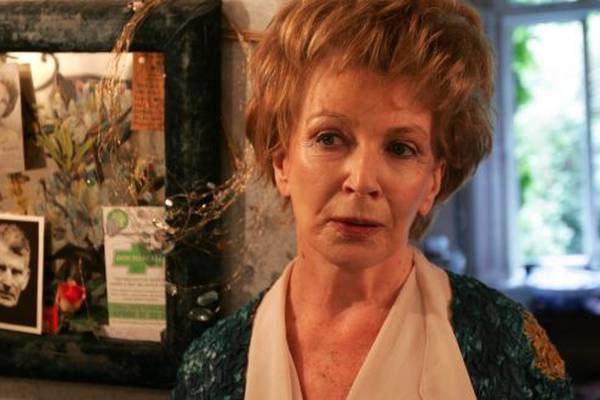 Novelists Edna O’Brien and William Kennedy among winners of award for Irish abroad