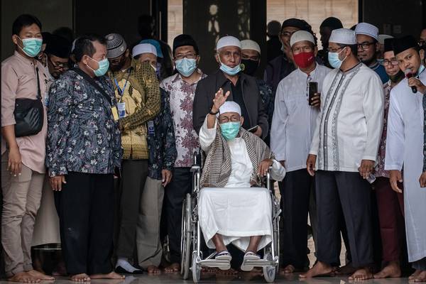 Indonesia frees radical cleric linked to 2002 Bali bombings