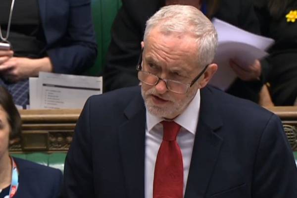 Corbyn calls on MPs to take back control over Syria air strikes