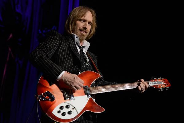 US singer Tom Petty dies aged 66 after heart attack