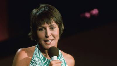 Helen Reddy, singer of feminist anthem I Am Woman, dies at 78