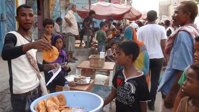 Yemenis struggle  as treasured city deteriorates