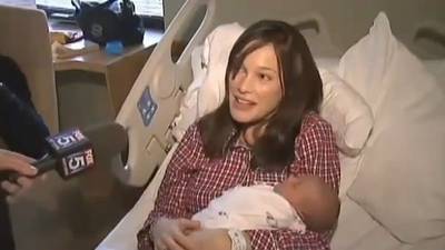 ‘Miracle on 3rd Ave’ as woman gives birth on New York street