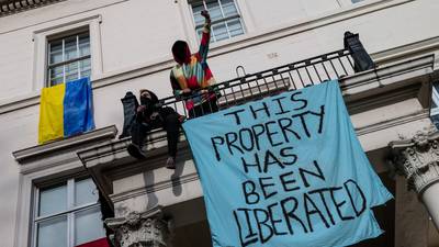 Occupy oligarch street: the liberation of Russian mansions and villas