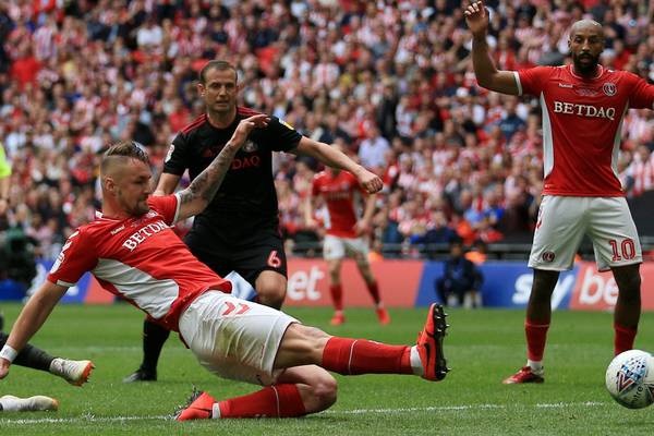 Bauer’s last-gasp winner secures promotion for Charlton
