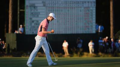Martin Kaymer slips but fails to crack at US Open