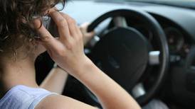 Drivers watching videos among 33,000 stopped for using mobile phones
