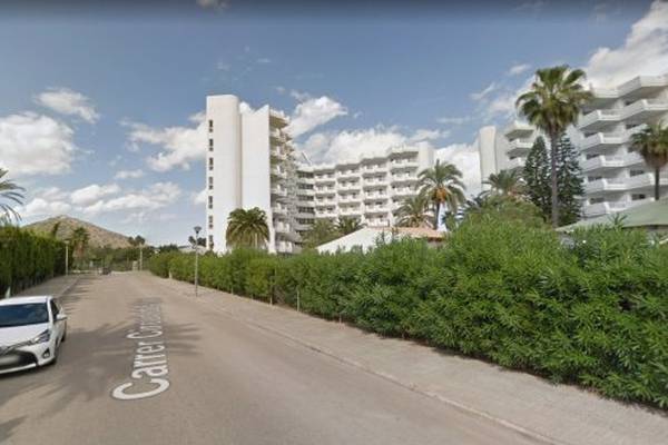 Irish boy (14) may have lost balance on chair in fatal Spain balcony fall