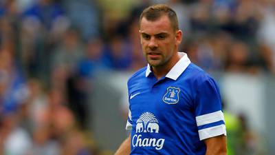 Darron Gibson back with Everton first team