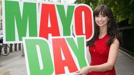 Niagara Falls to turn green and red for Mayo Day