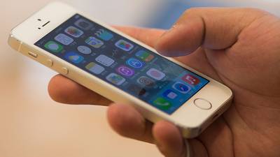 Pricewatch queries: A misunderstanding over a broken iPhone camera