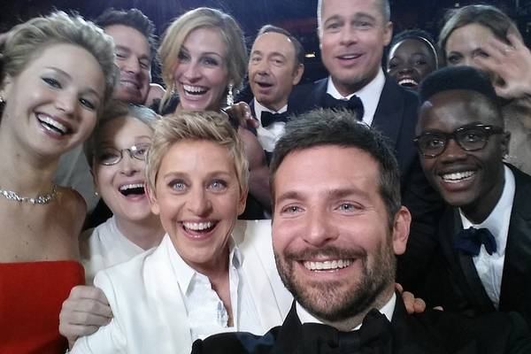 Outdo Ellen DeGeneres with Pi Solo’s 187-degree selfies