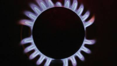 Price of natural gas falls to five-year low