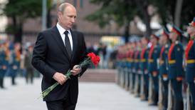 Putin calls on both sides in eastern Ukraine to lay down arms