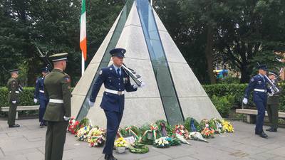 Hundreds turn out to remember those who died while serving the State