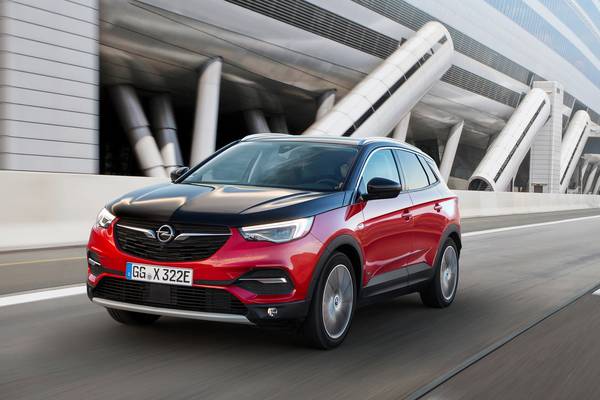 Grandland X hybrid sees Opel approaching new era