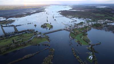 ‘Nasty’ rain may bring flooding to areas not yet under water