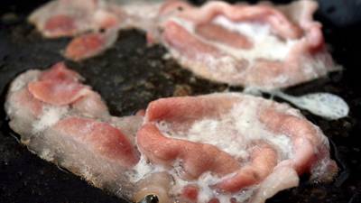 Salt content on  bacon food labels misleading consumers - report
