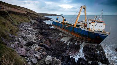 Waste materials to be airlifted from MV Alta wreck