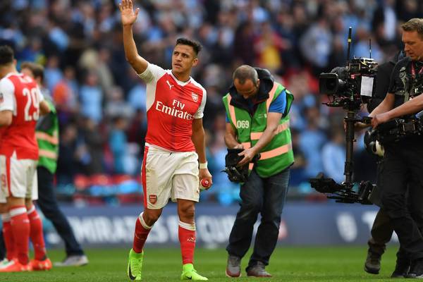 Wenger says Alexis Sánchez will stay at Arsenal