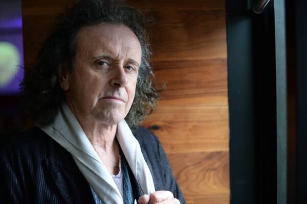 Sixties singer Donovan before West Cork court for failing to provide sample to gardaí