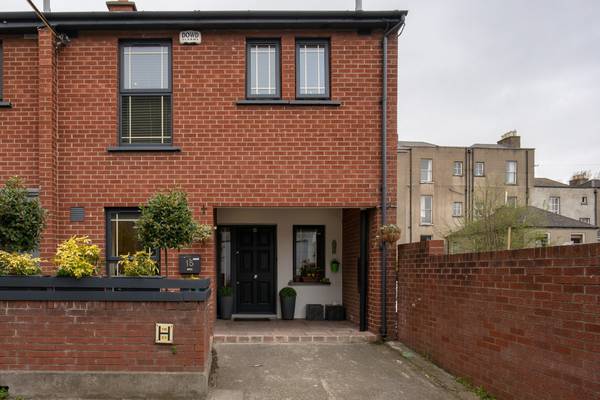 Super central D4 mews returns with €180k price hike