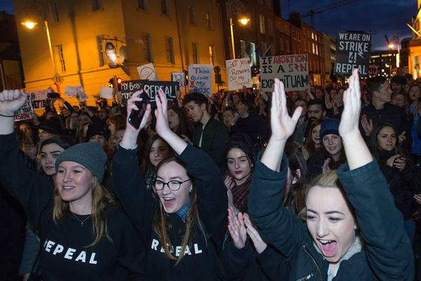 Thousands march against Eighth Amendment in Dublin