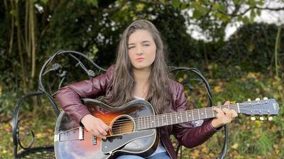 Teenage Irish blues guitarist Muireann Bradley bags spot on BBC’s Hootenanny after impressing Jools Holland