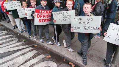 Large class sizes a ‘black mark’ on Ireland’s education record - INTO