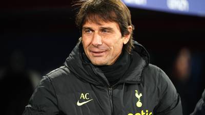 Antonio Conte to step away from Tottenham after surgery