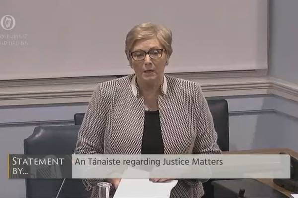 Tánaiste: ‘inappropriate, improper, illegal’ for her to act on email