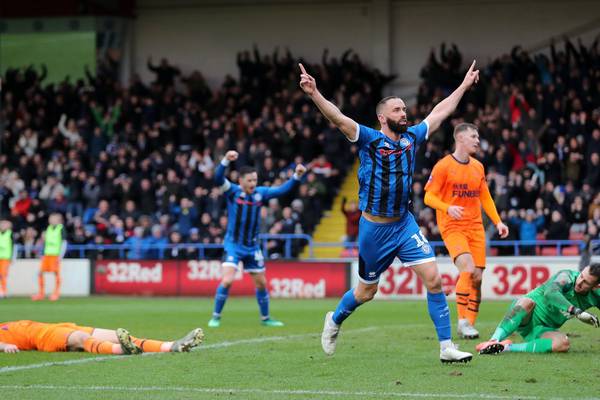 FA Cup: Rochdale peg back Newcastle to earn third round replay