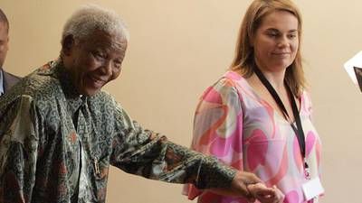 Assistant's memoir exposes Mandela family power struggle