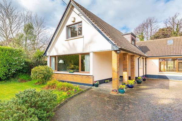 Enjoy the country life in Foxrock dormer for €850,000