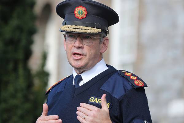Garda chief apologises over officer’s remarks about legal profession