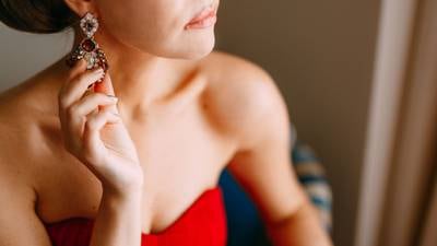 The Gaff Goddess: How to retrieve a favourite earring from the drain