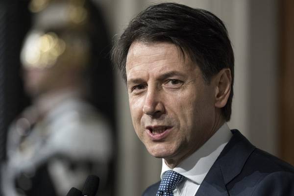 Italian coalition parties back premier Conte after resignations