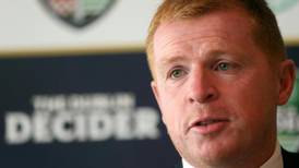 Lennon flattered by links with Premier League